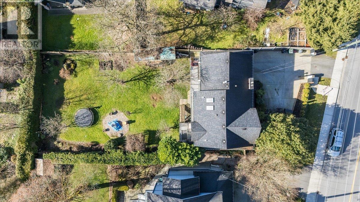 Listing Picture 36 of 39 : 7124 BROADWAY, Burnaby / 本拿比 - 魯藝地產 Yvonne Lu Group - MLS Medallion Club Member