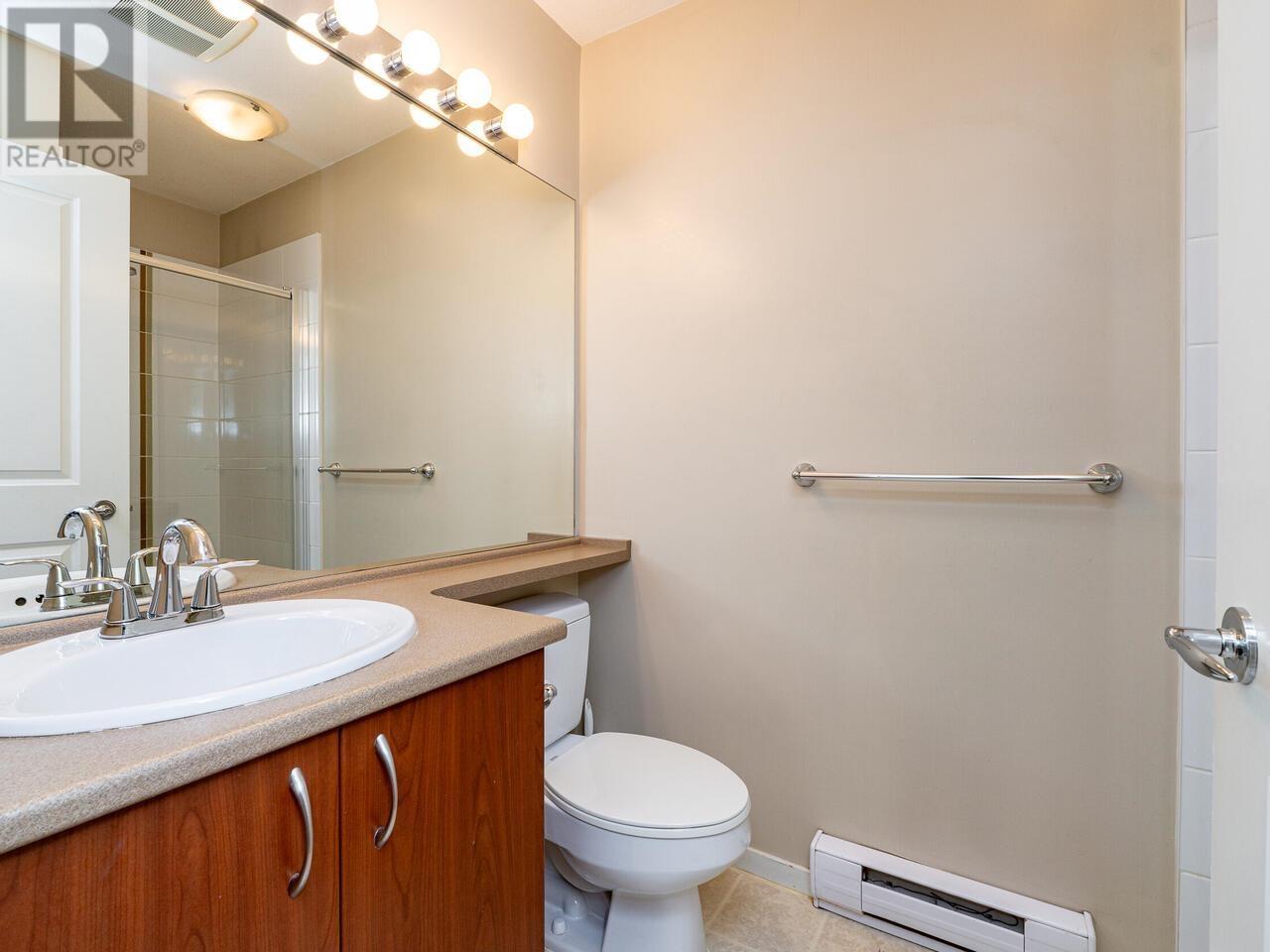 Listing Picture 15 of 20 : 412 9233 GOVERNMENT STREET, Burnaby / 本拿比 - 魯藝地產 Yvonne Lu Group - MLS Medallion Club Member