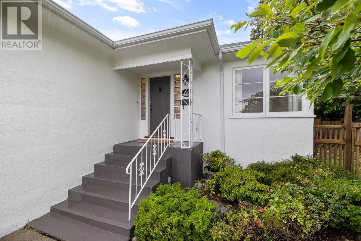 1561 JEFFERSON AVENUE, west vancouver, British Columbia