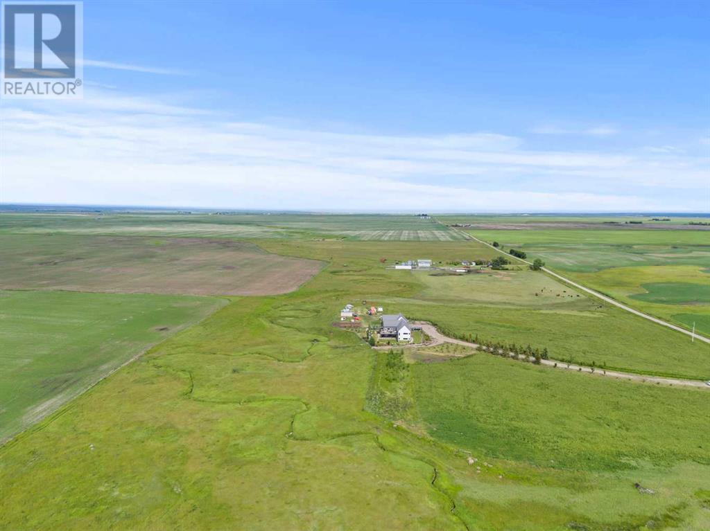 304102 338 Avenue E, Rural Foothills County, Alberta  T0L 0J0 - Photo 44 - A2194305