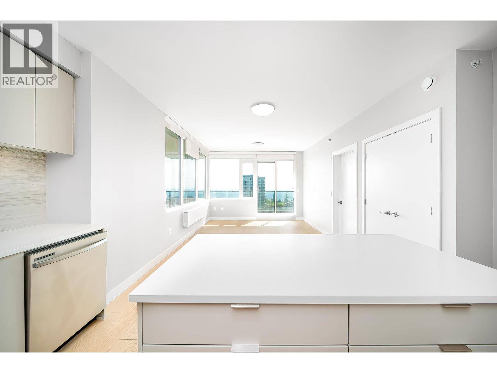 1304 8761 University Crescent, Burnaby, British Columbia  V5A 4Y8 - Photo 5 - R2972964