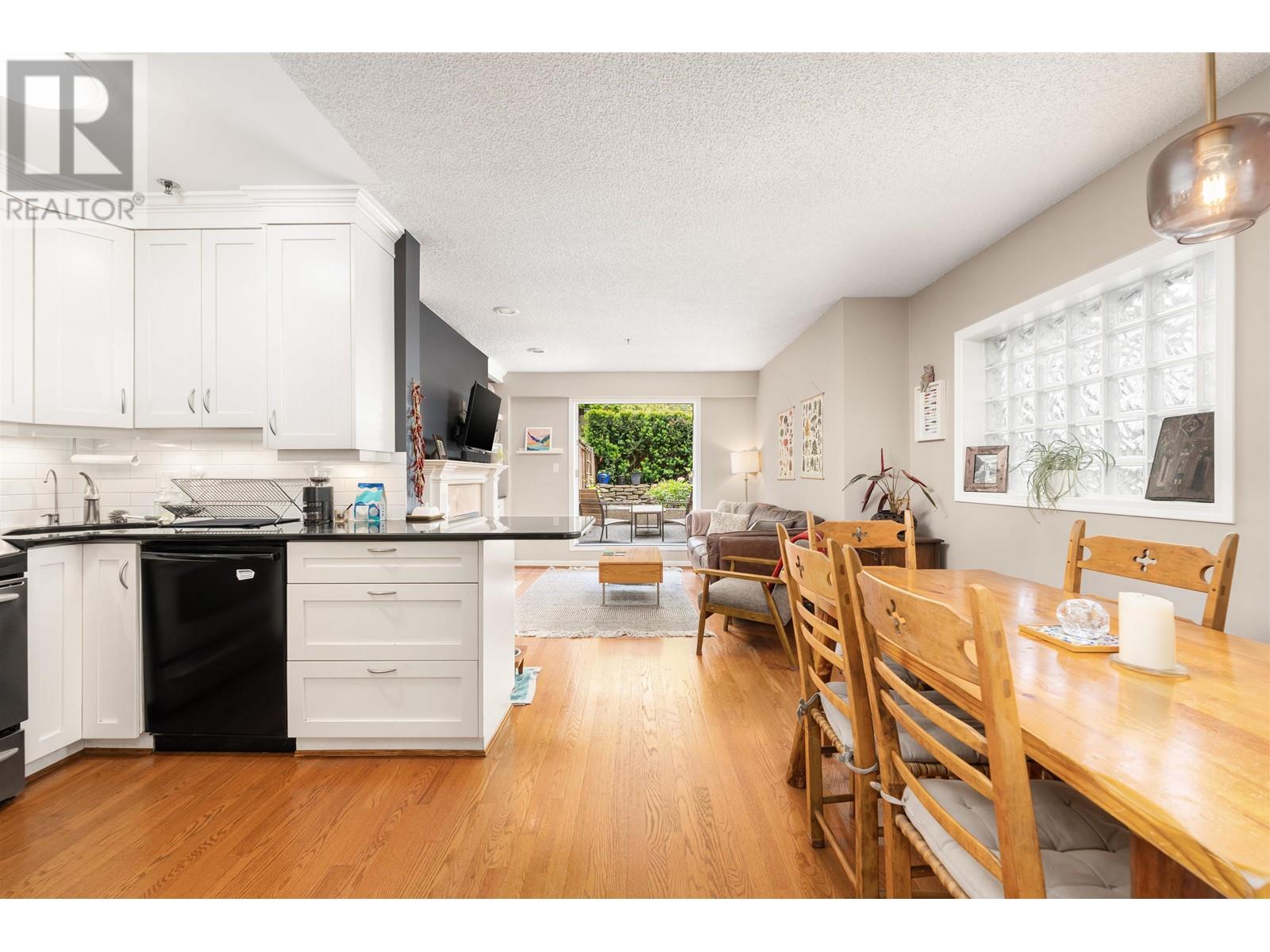 103 828 W 14th Avenue, Vancouver, British Columbia  V5Z 1R1 - Photo 5 - R2972975