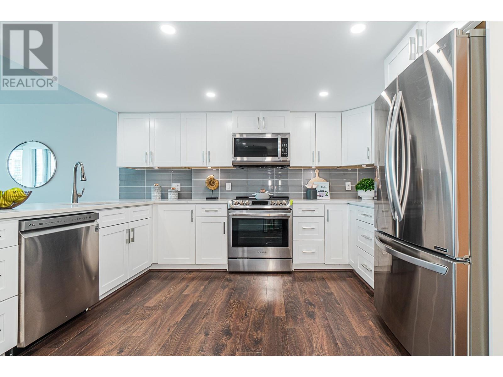 2405 888 Hamilton Street, Vancouver, British Columbia  V6B 5W4 - Photo 9 - R2951666