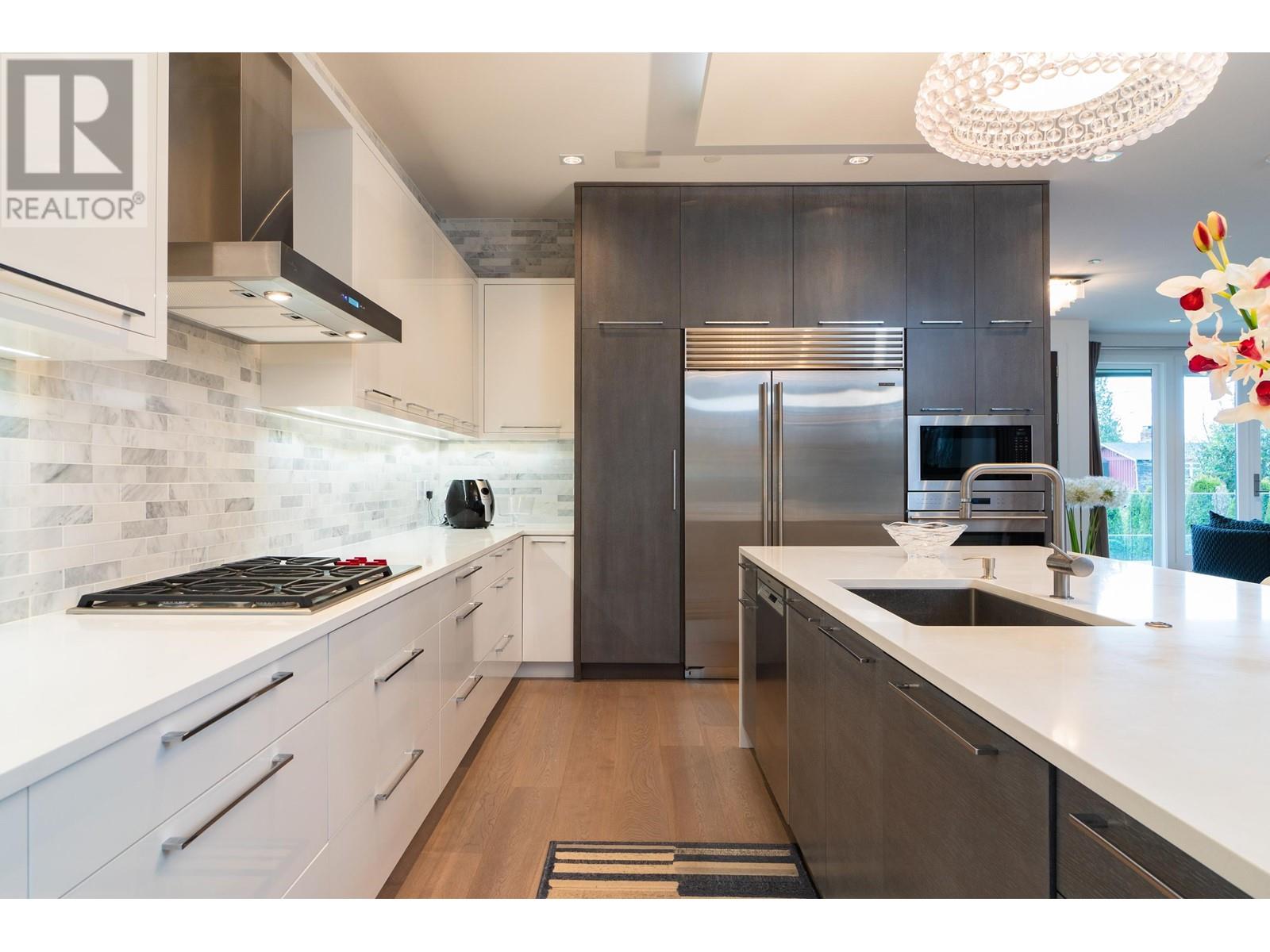 1465 Jefferson Avenue, West Vancouver, British Columbia  V7T 2B6 - Photo 12 - R2969660