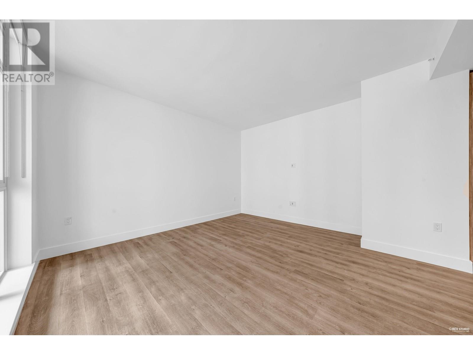 306 2375 Emery Court, North Vancouver, British Columbia  V7J 0E8 - Photo 17 - R2972530