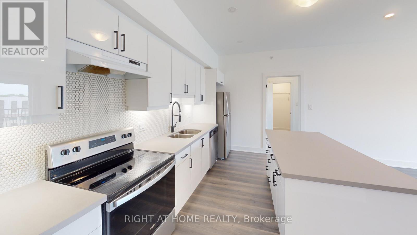 Property at 603 - 4 SPICE WAY image 5