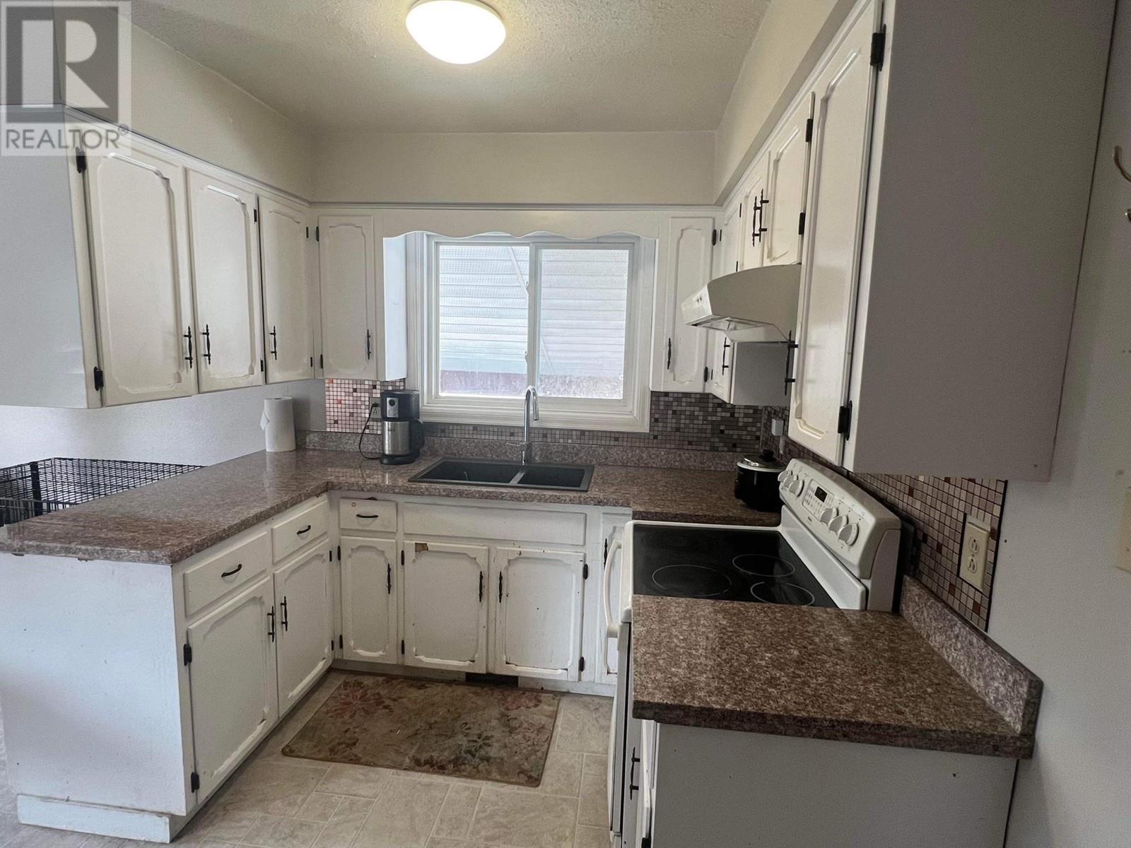 Property at 1900 UPLAND STREET image 4