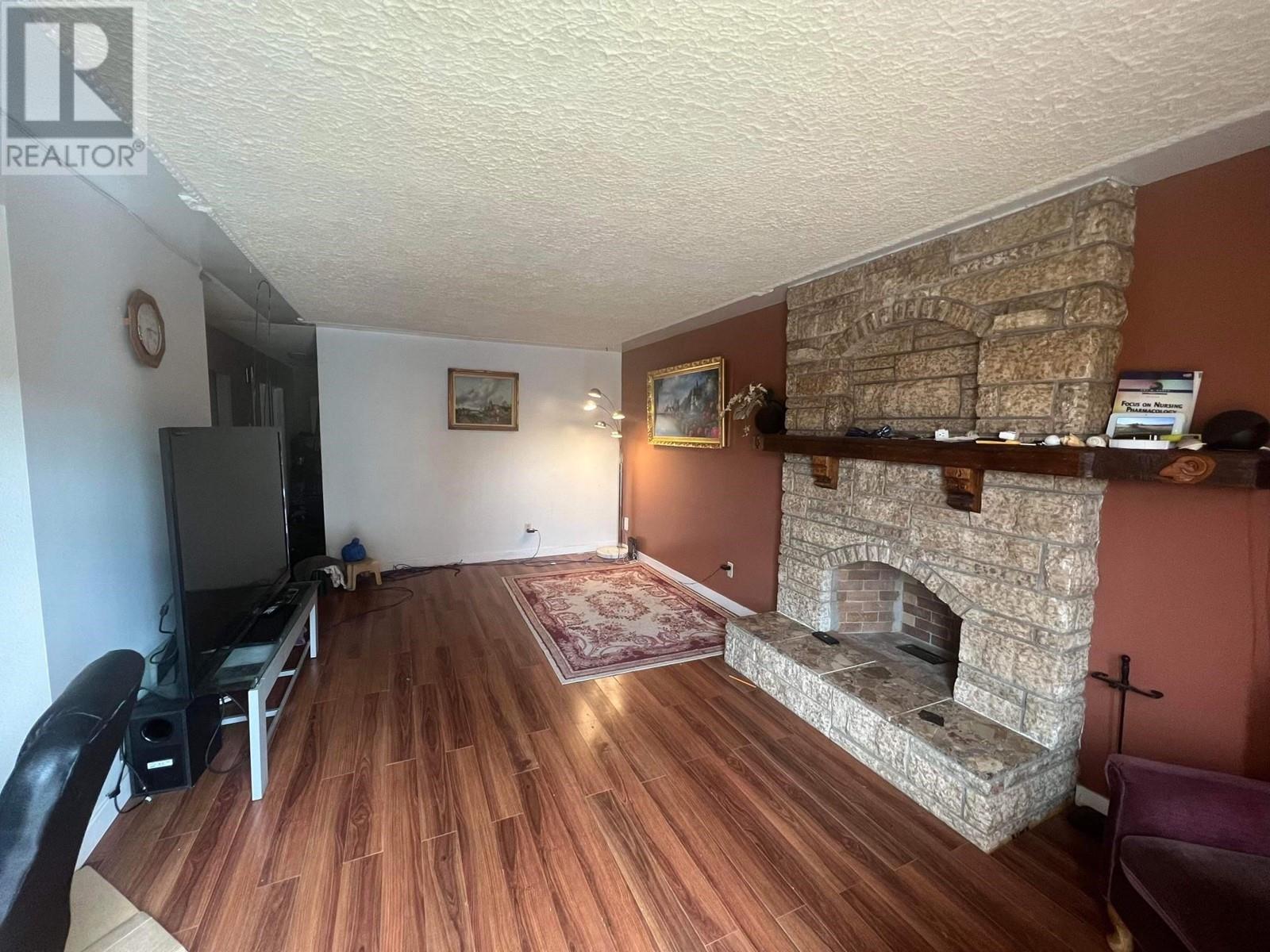 Property at 1900 UPLAND STREET image 3