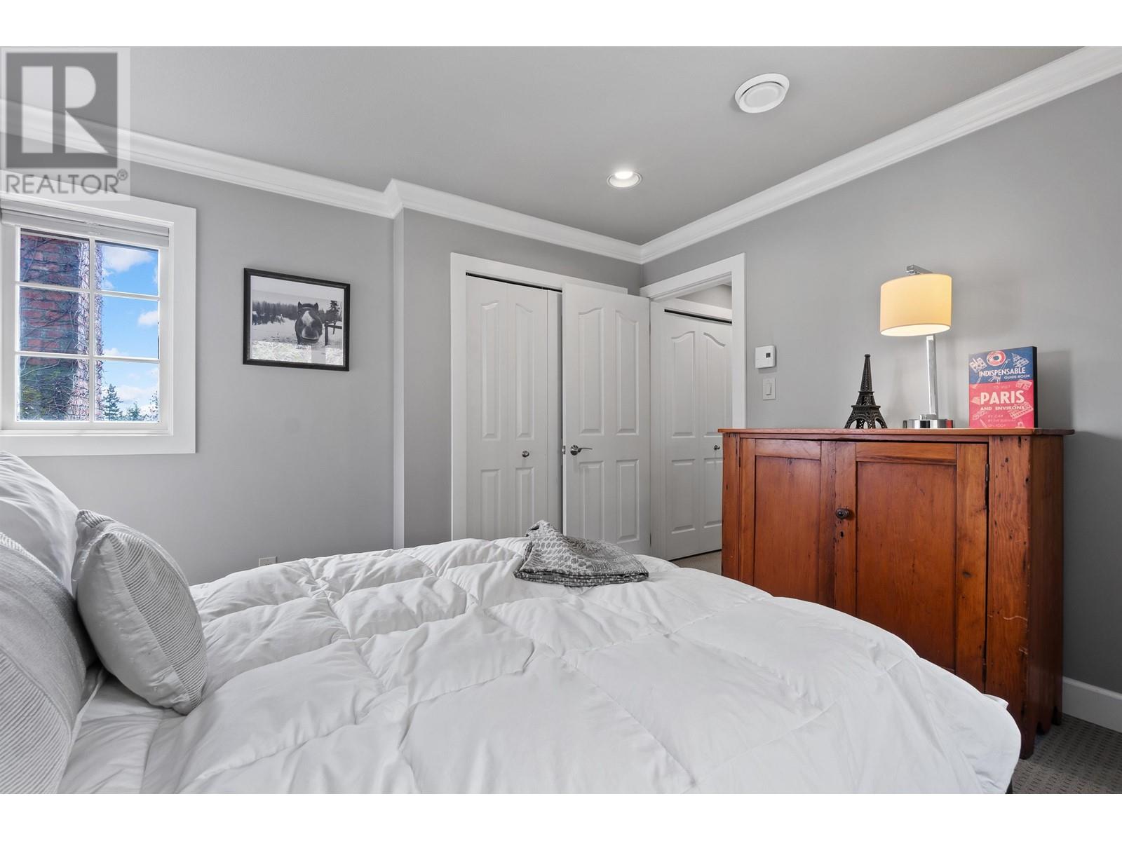 4817 Meadfeild Road, West Vancouver, British Columbia  V7W 3E6 - Photo 21 - R2967619