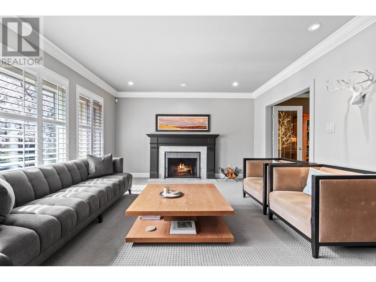 4817 Meadfeild Road, West Vancouver, British Columbia  V7W 3E6 - Photo 5 - R2967619
