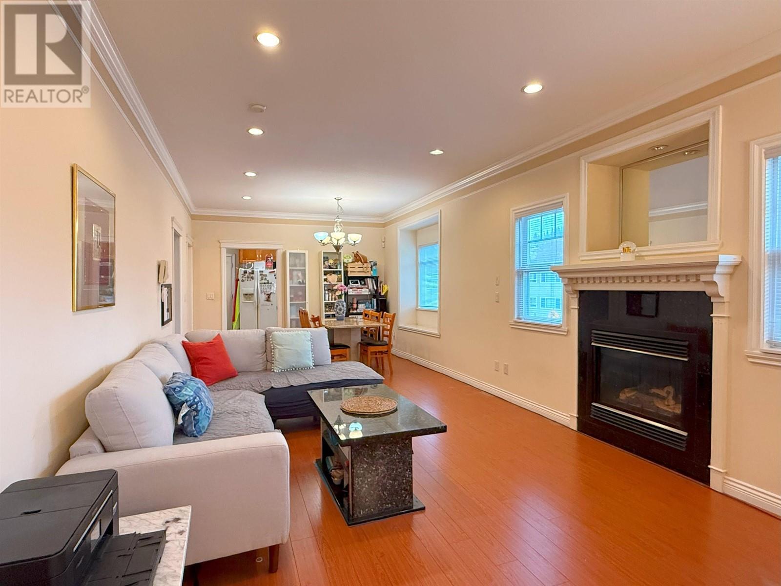271 Beta Avenue, Burnaby, British Columbia  V5C 5L7 - Photo 4 - R2972865