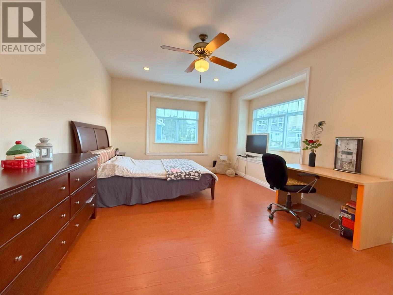 271 Beta Avenue, Burnaby, British Columbia  V5C 5L7 - Photo 5 - R2972865