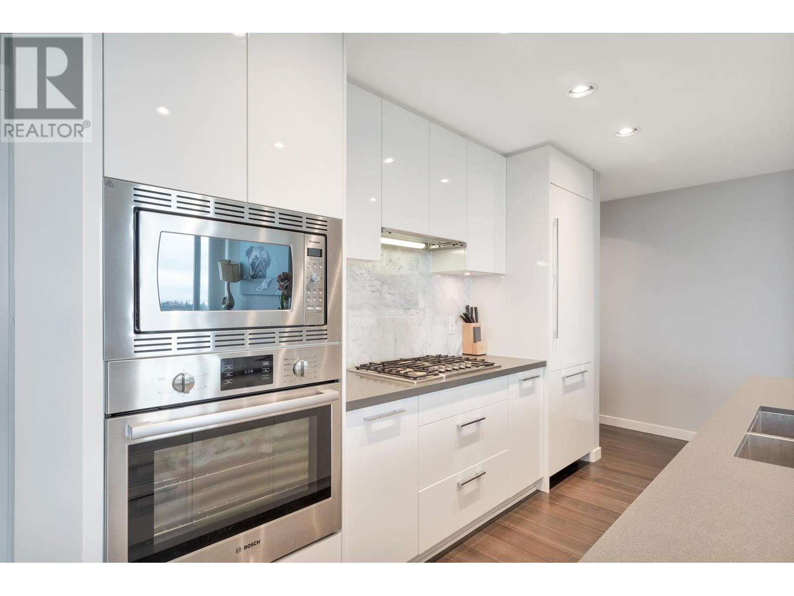 Property at 2309 5628 BIRNEY AVENUE image 3