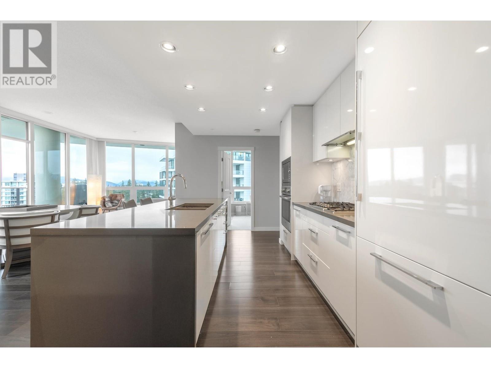Property at 2309 5628 BIRNEY AVENUE image 2