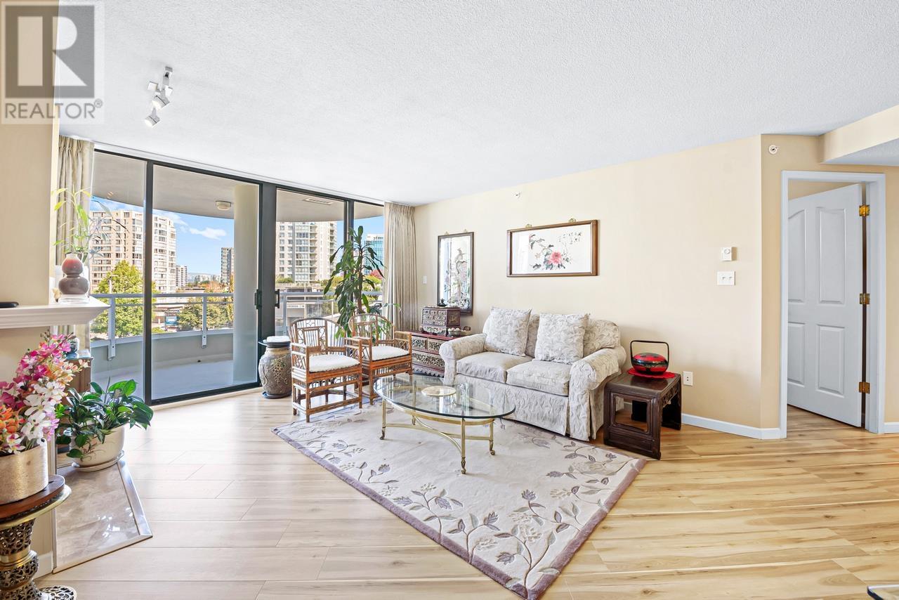 Listing Picture 4 of 19 : 503 6080 MINORU BOULEVARD, Richmond / 烈治文 - 魯藝地產 Yvonne Lu Group - MLS Medallion Club Member
