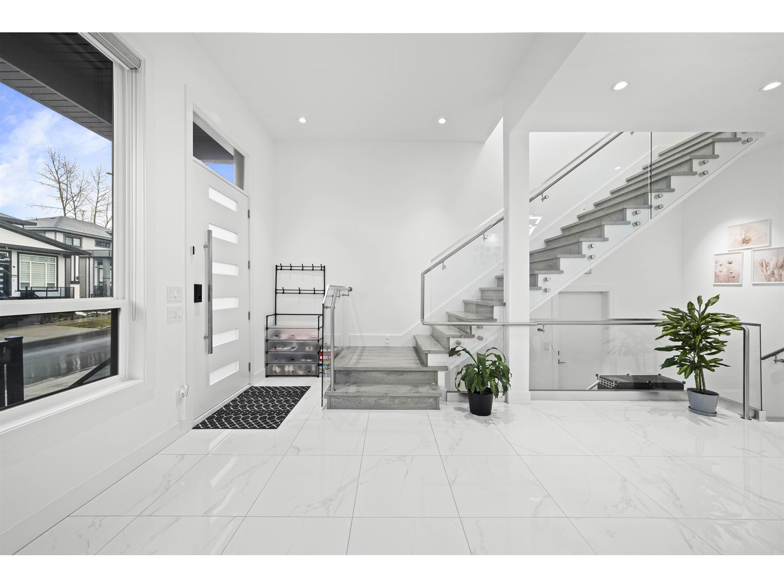 5929 140b Street, Surrey, British Columbia  V3X 0J3 - Photo 3 - R2972791