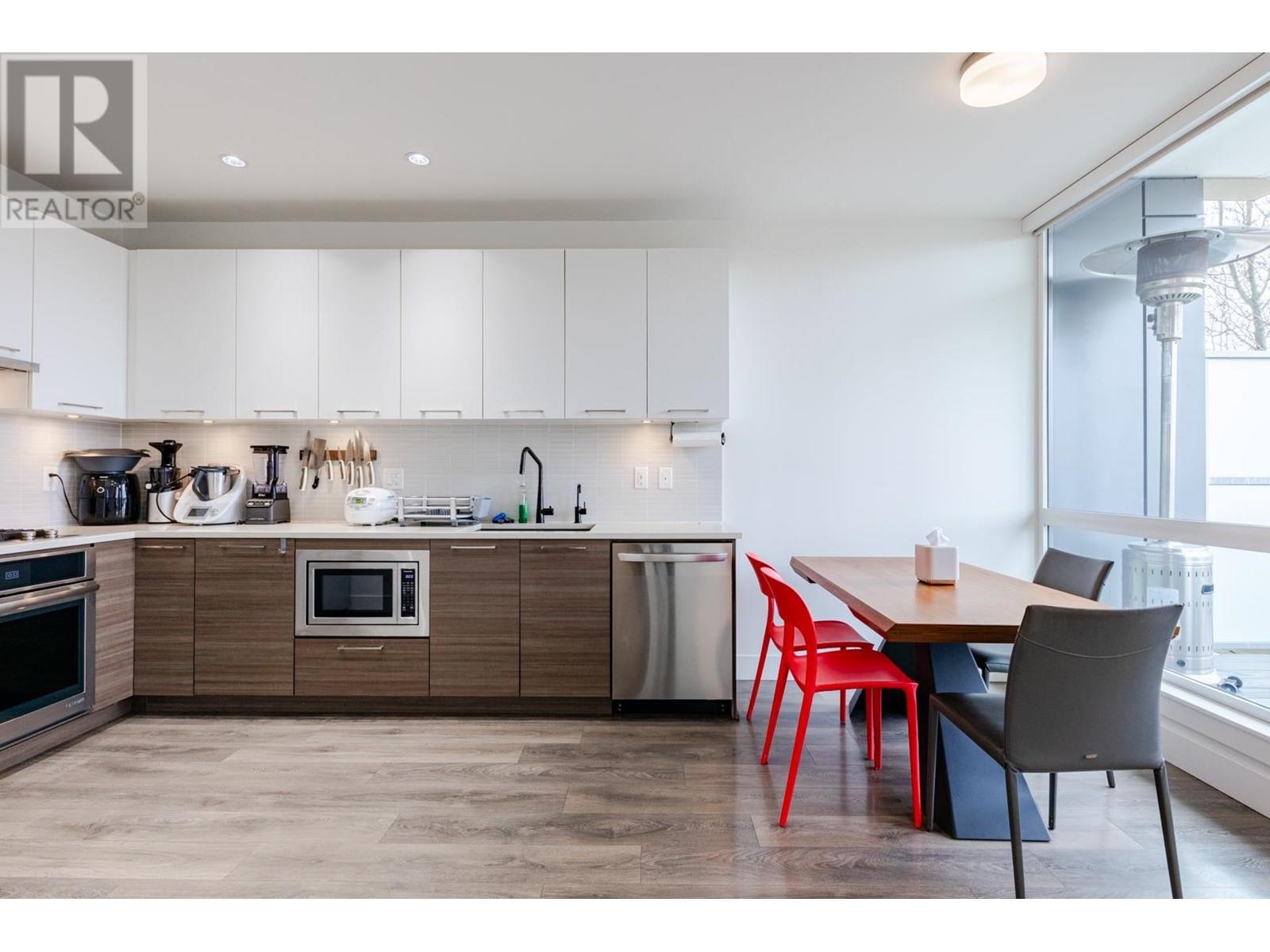 2 8599 River District Crossing, Vancouver, British Columbia  V5S 0C7 - Photo 13 - R2972402