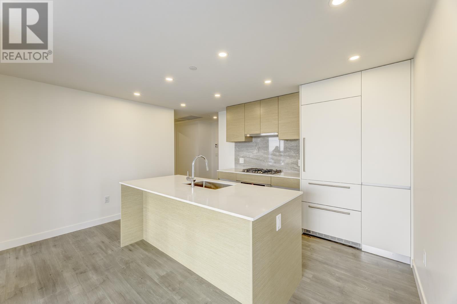 2104 200 Klahanie Court, West Vancouver, British Columbia  V7P 0E4 - Photo 9 - R2972857