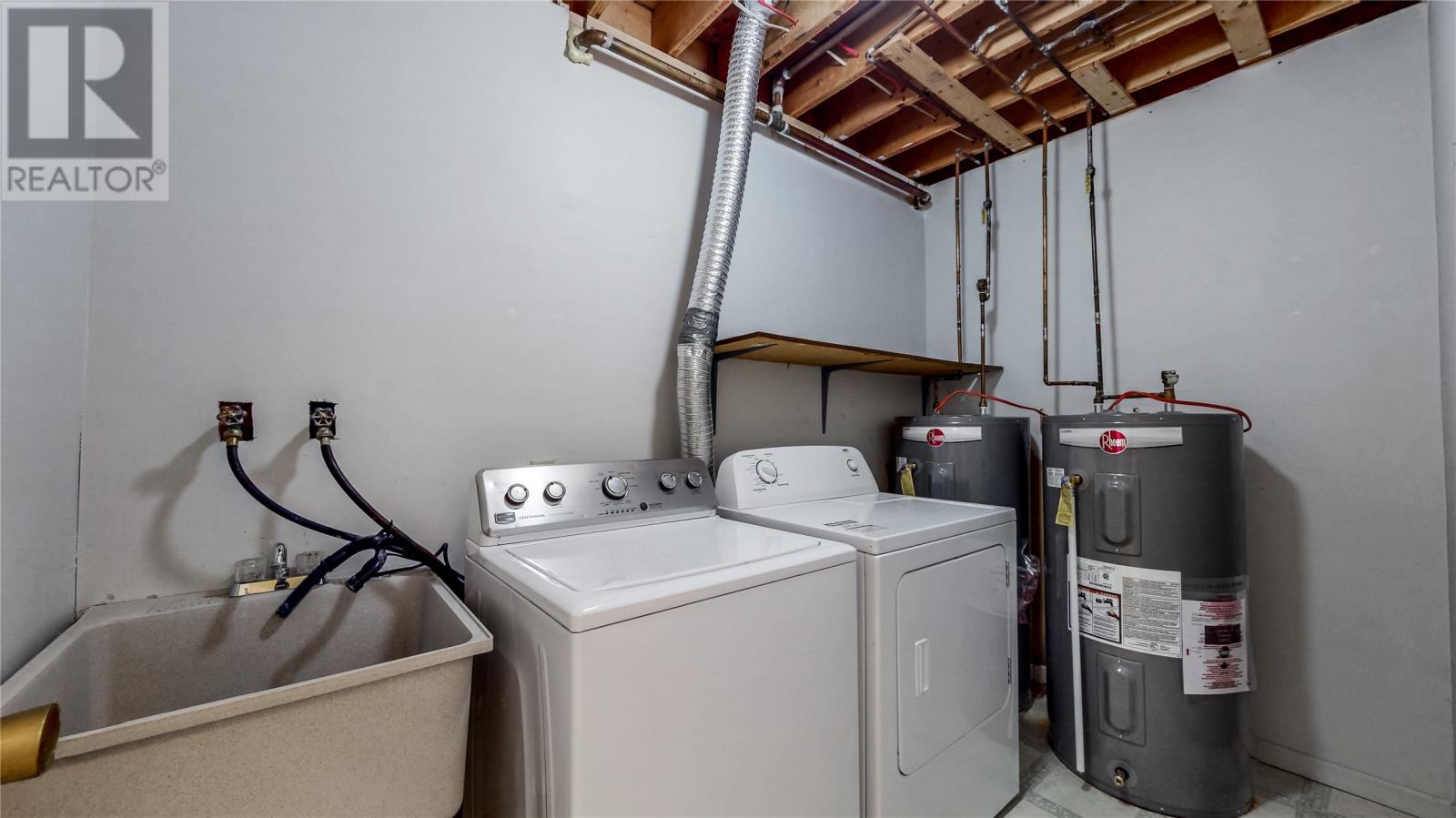 35 Sinnott Place St. John's Newfoundland & Labrador Canada A1L1L1, for Sale, residential, Haris Barki, Keller Williams Platinum Realty