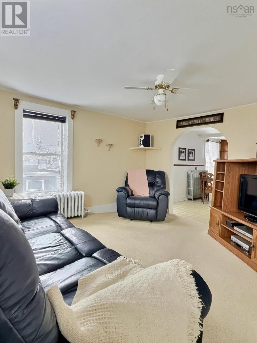 10 Cercle Bourgeois Road, Chéticamp, Nova Scotia  B0E 1H0 - Photo 18 - 202504016