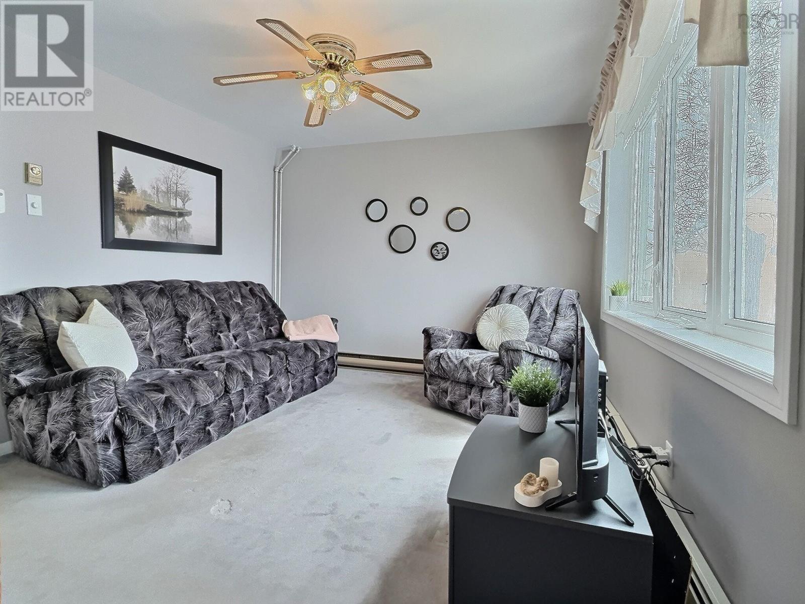 10 Cercle Bourgeois Road, Chéticamp, Nova Scotia  B0E 1H0 - Photo 9 - 202504016