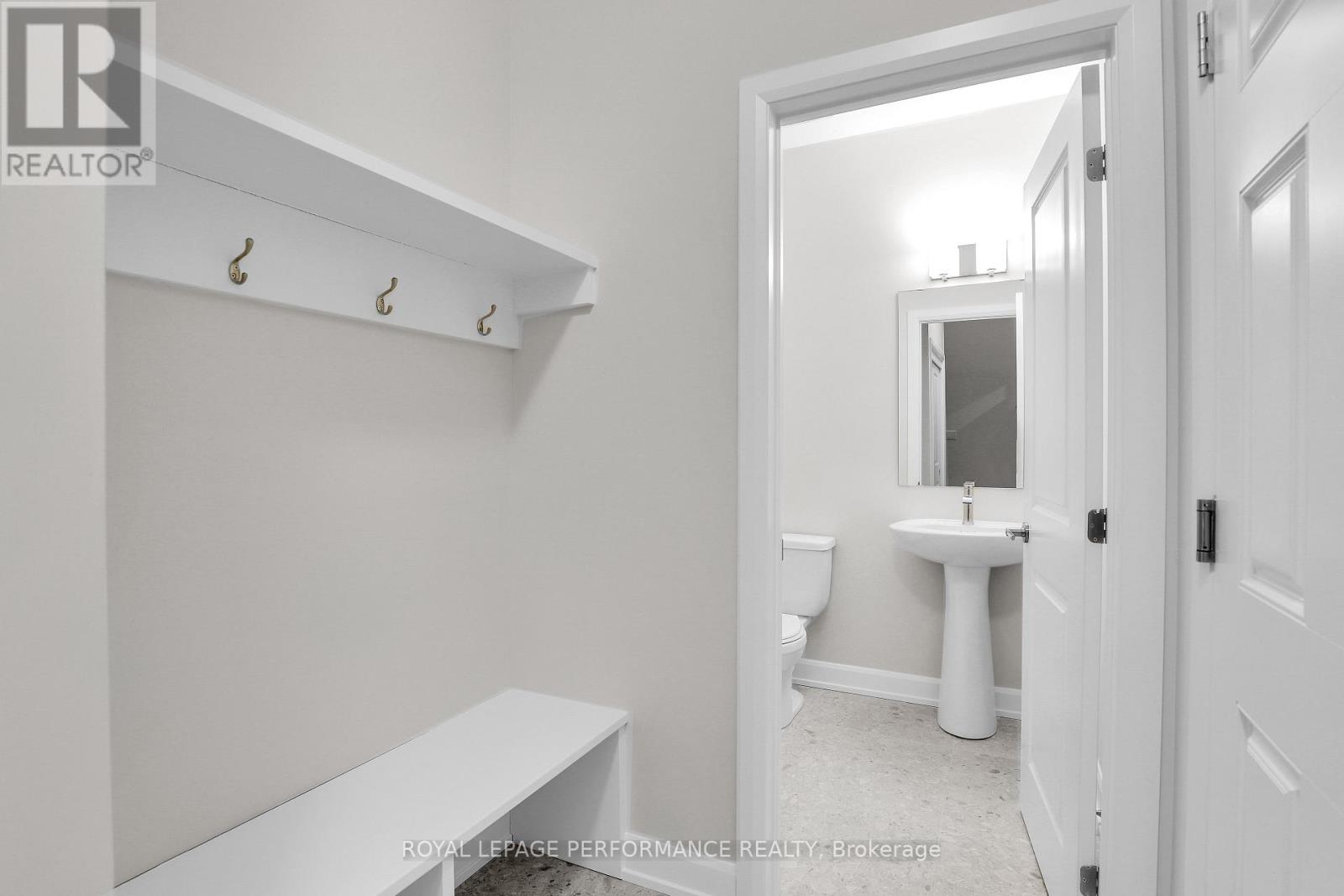 Property at 619 PAAKANAAK image 4