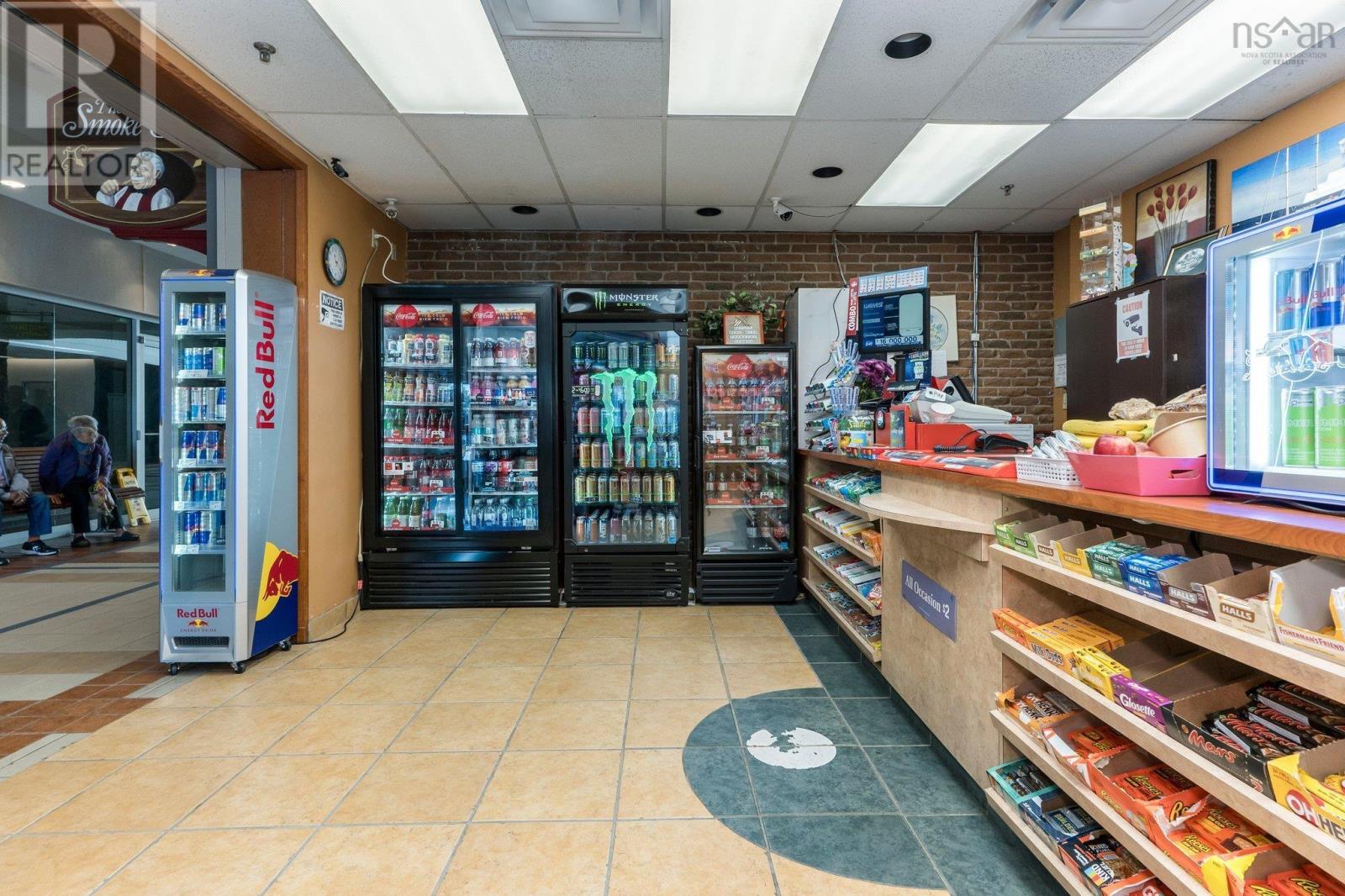 7071 Bayers Road, Halifax, Nova Scotia  B3L 2C2 - Photo 10 - 202504022