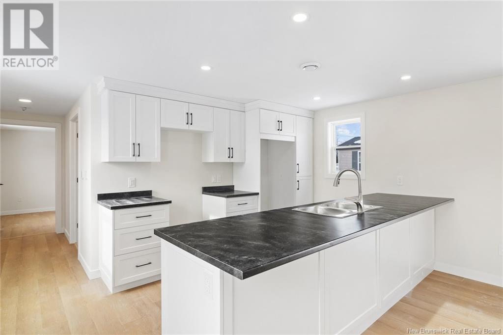 Property at 37 Elmdale Crescent image 2