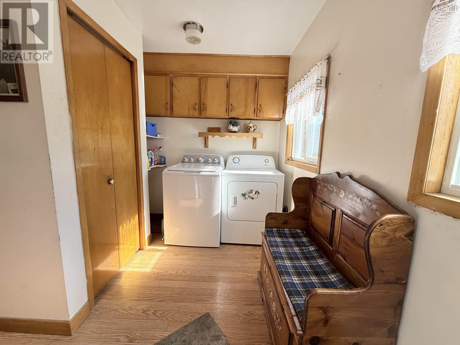 3563 Clam Harbour Road, Clam Harbour, Nova Scotia  B0J 2L0 - Photo 4 - 202504021