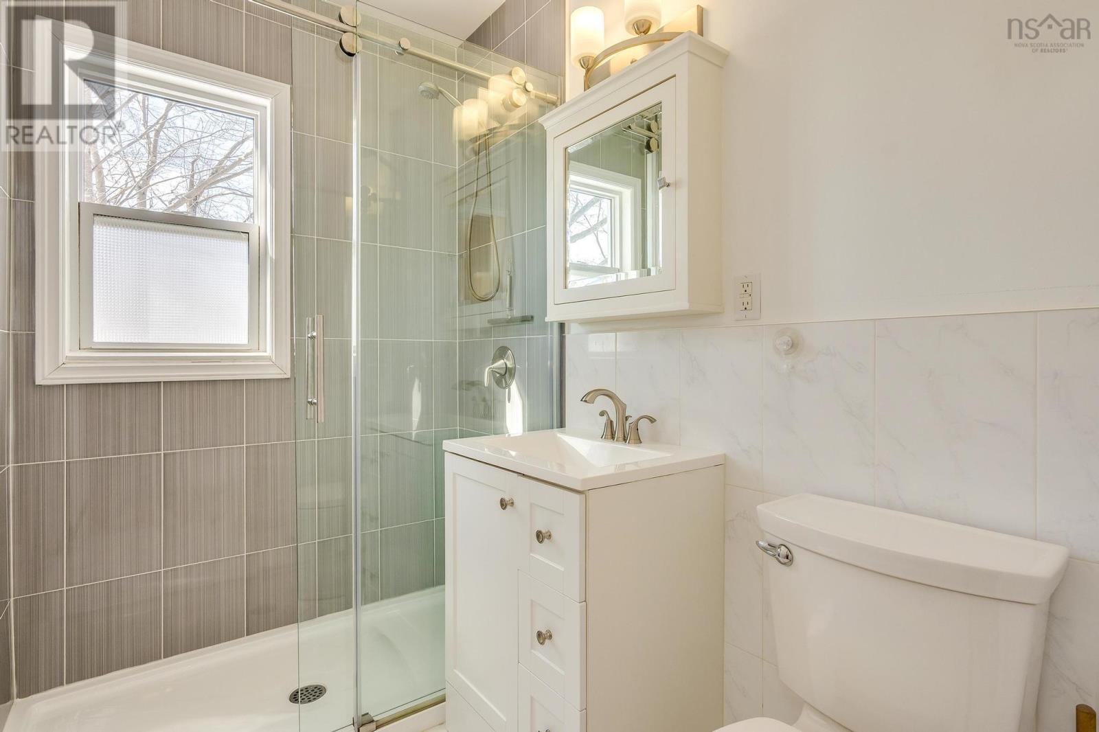 3208 Beresford Road, Halifax, Nova Scotia  B3L 3R8 - Photo 30 - 202504031