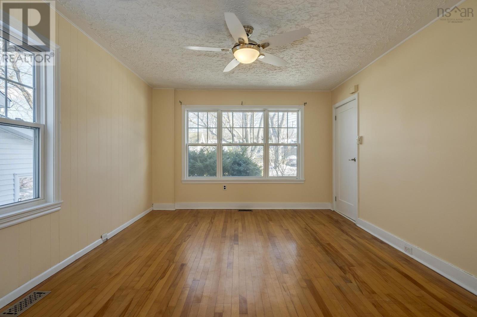 3208 Beresford Road, Halifax, Nova Scotia  B3L 3R8 - Photo 5 - 202504031