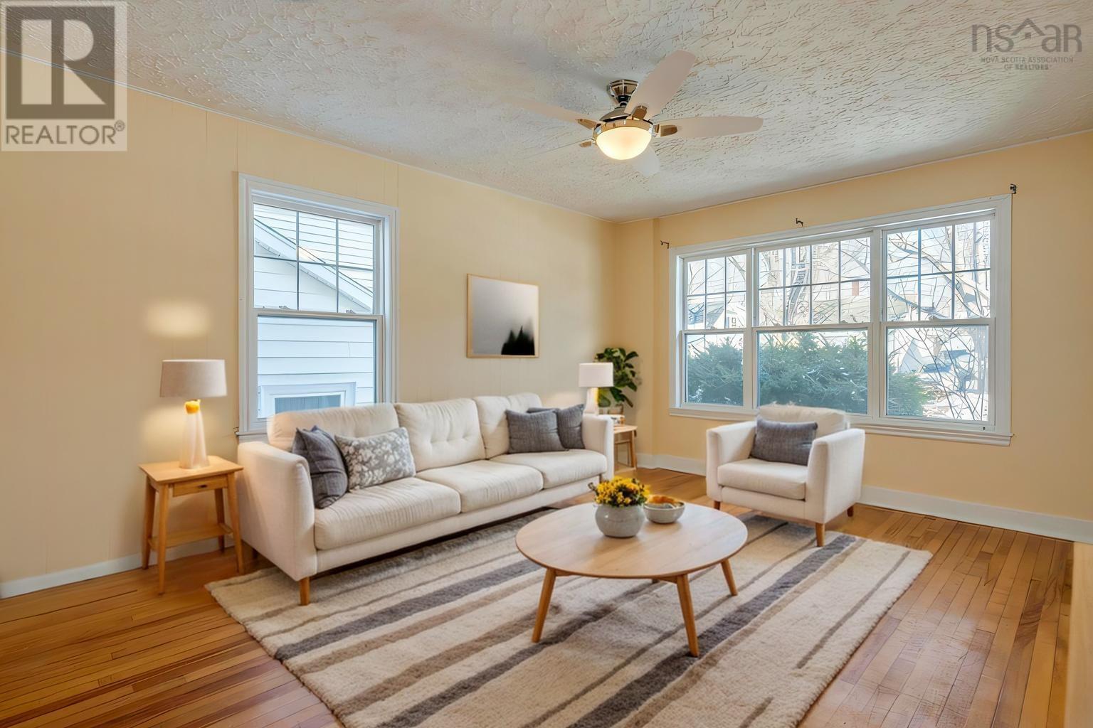 3208 Beresford Road, Halifax, Nova Scotia  B3L 3R8 - Photo 2 - 202504032