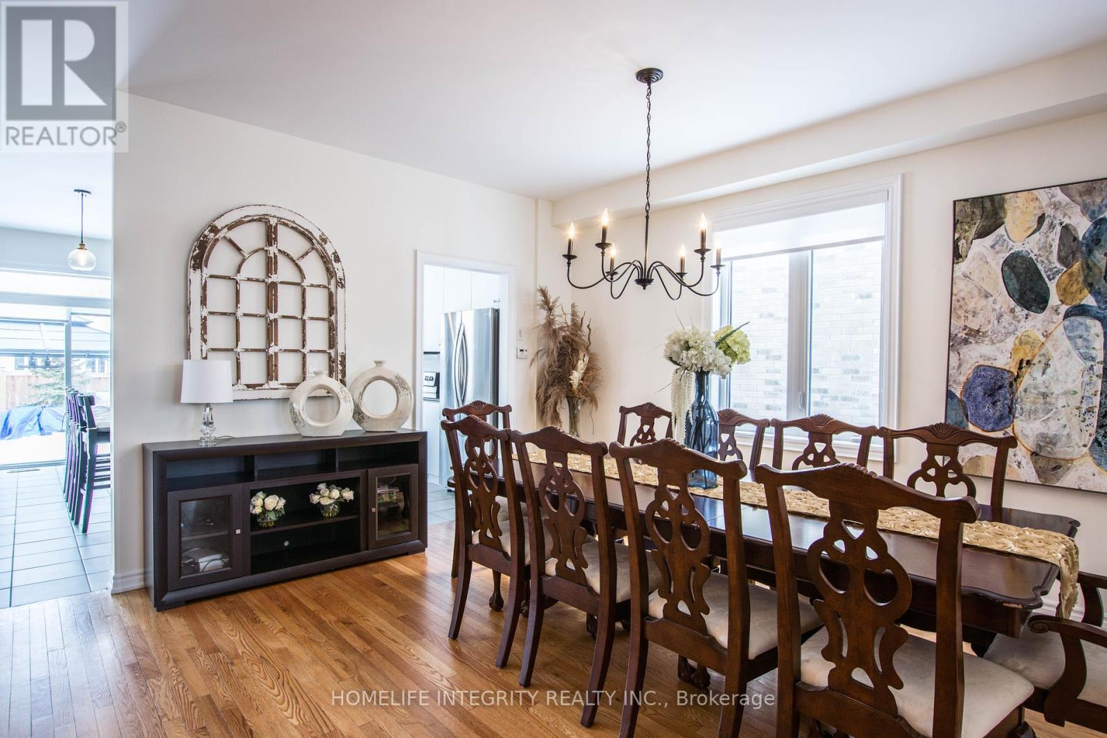 Property at 9 ACADEMY AVENUE image 3