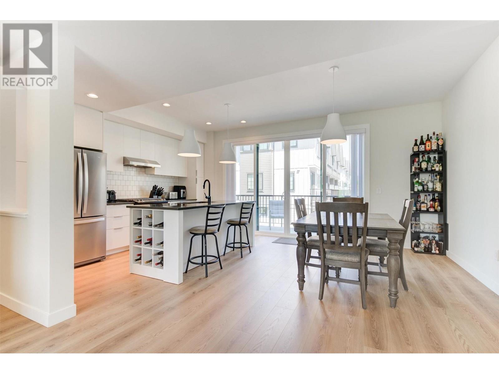Property at 307 Glen Park Drive Unit# 29 image 4