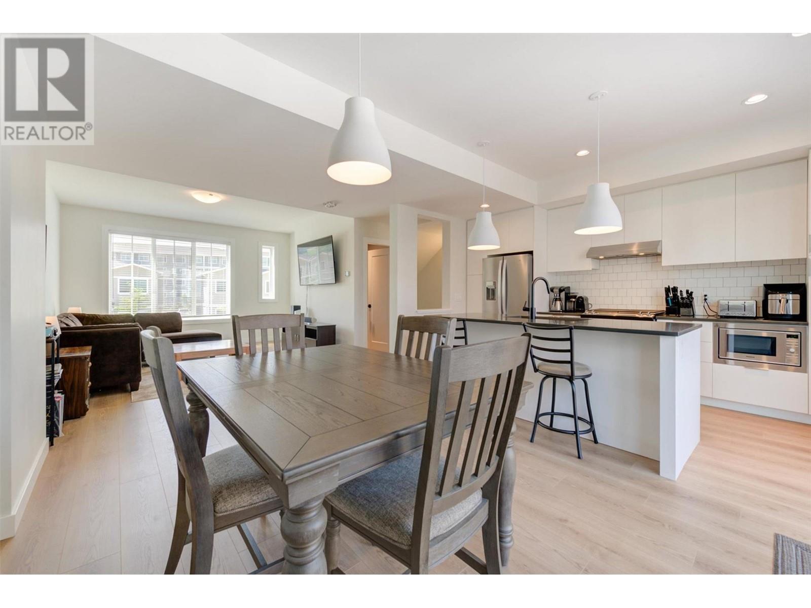 Property at 307 Glen Park Drive Unit# 29 image 5