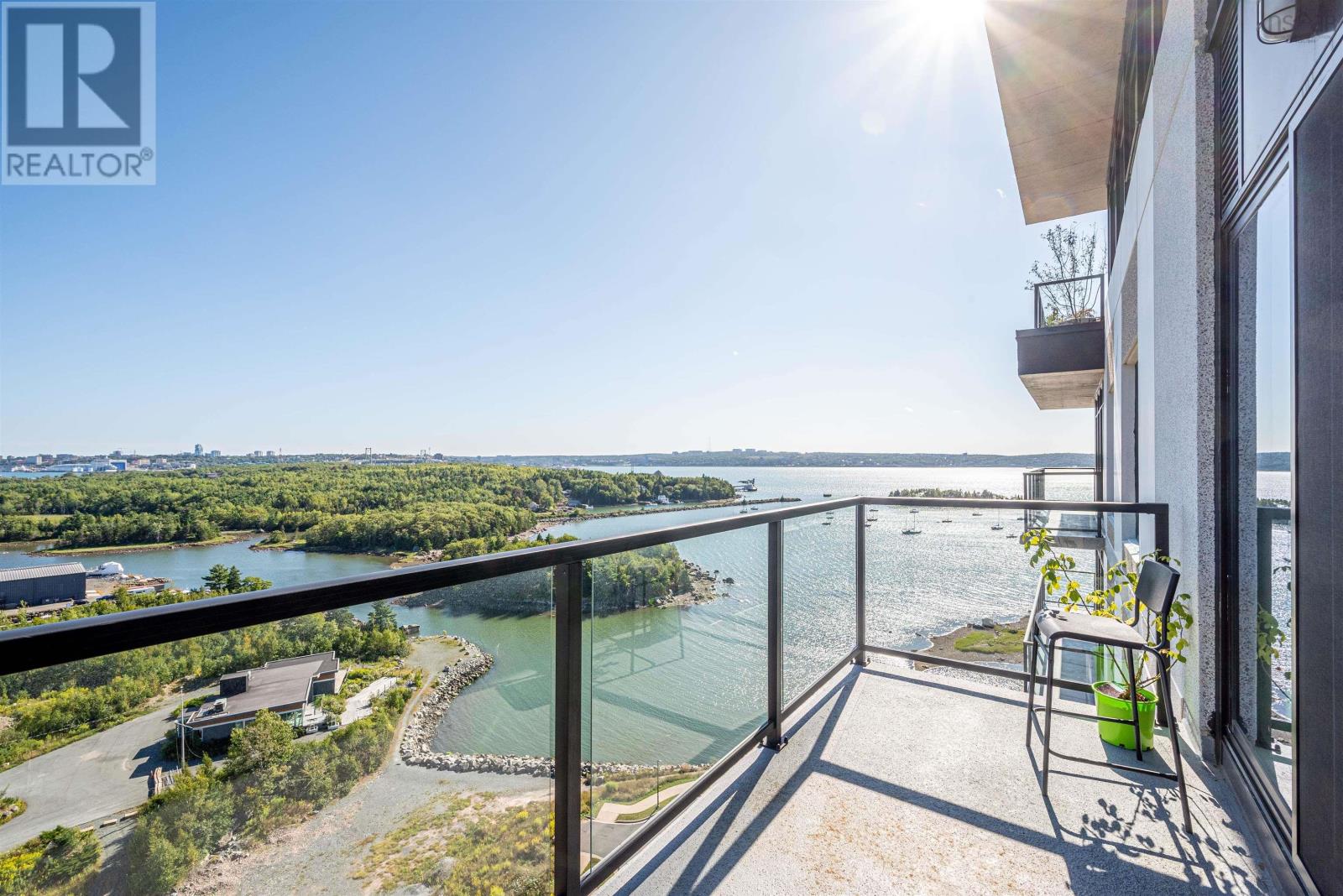 Property at 1606 72 Seapoint Road image 1