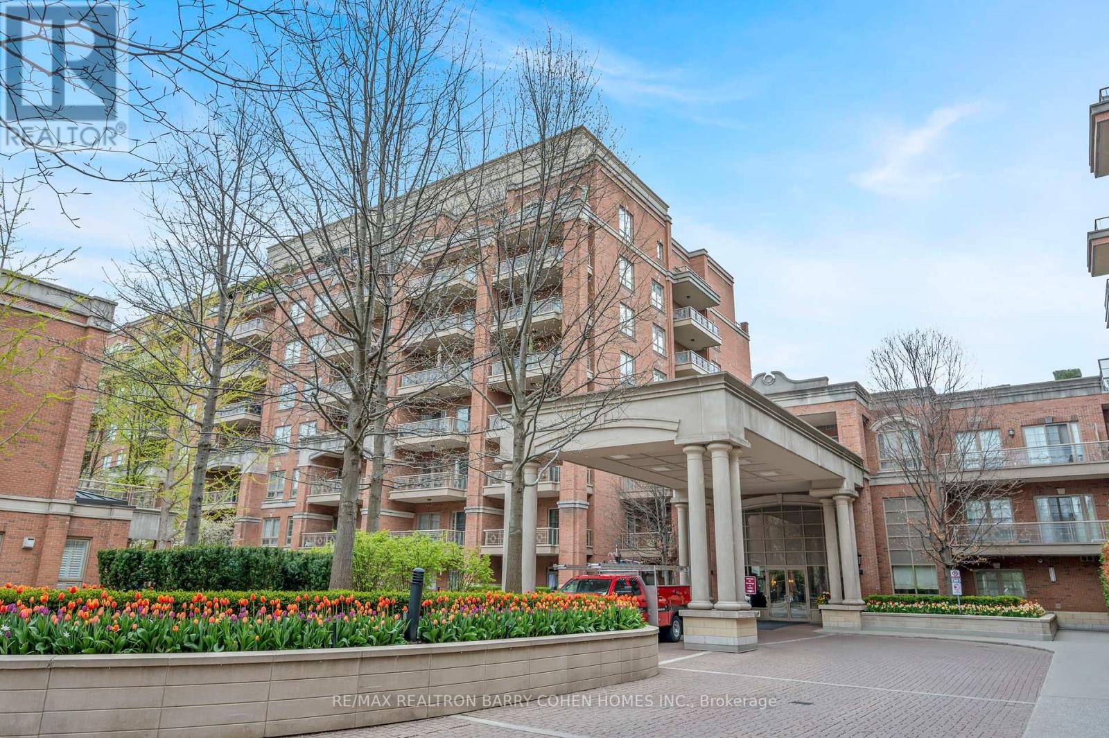 Property at 407 - 21 BURKEBROOK PLACE image 2
