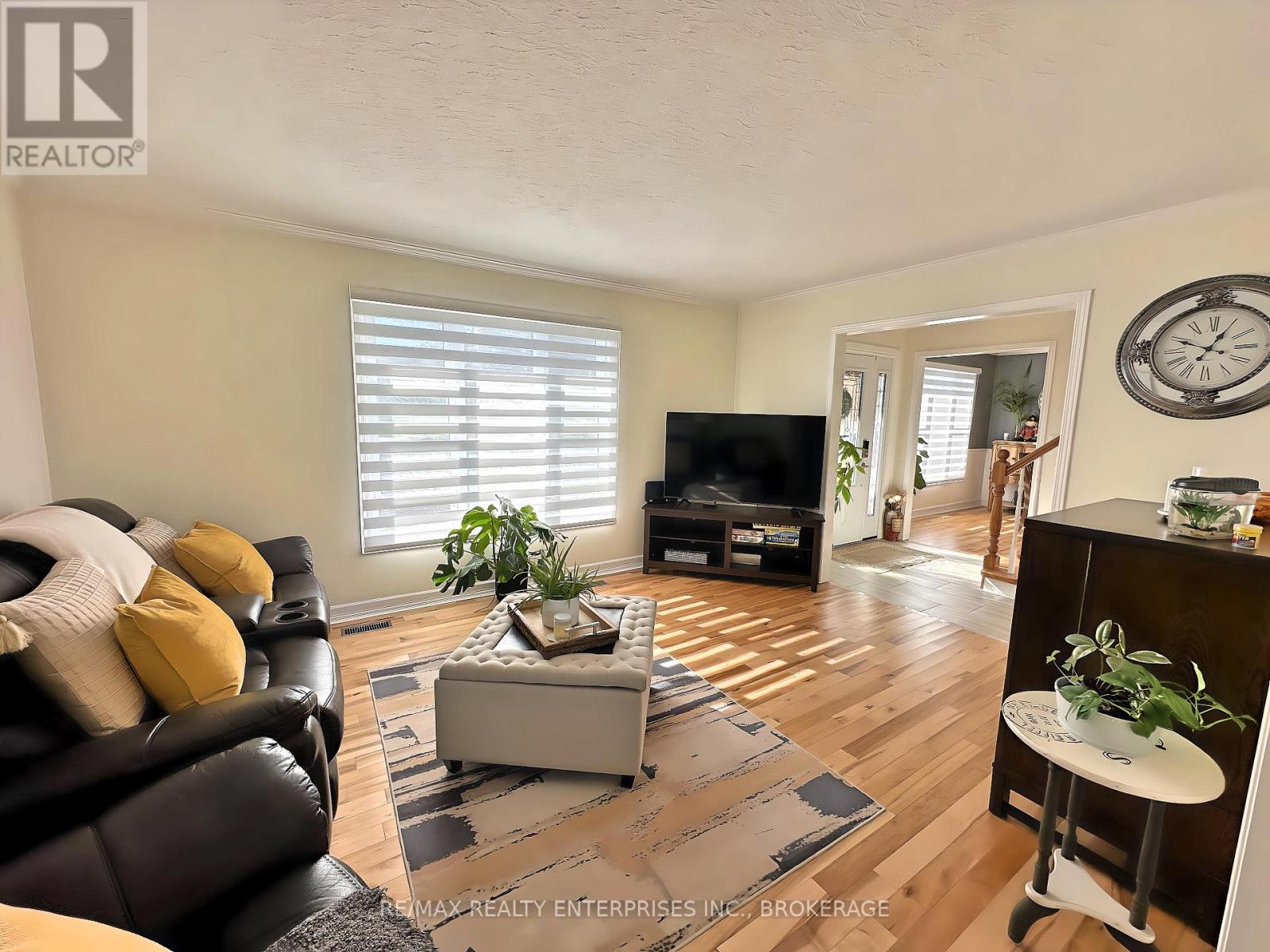 Property at 6 VINE ROAD image 4