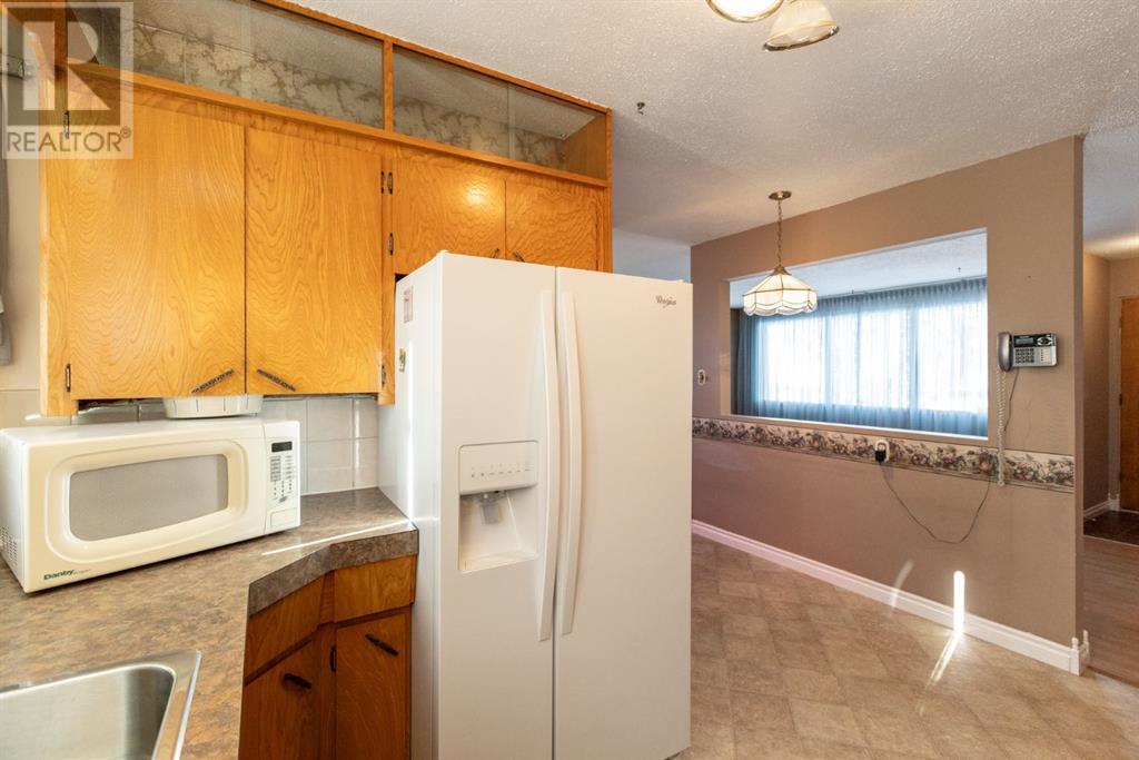 5023 40 Street, Innisfail, Alberta  T4G 1H8 - Photo 14 - A2198875