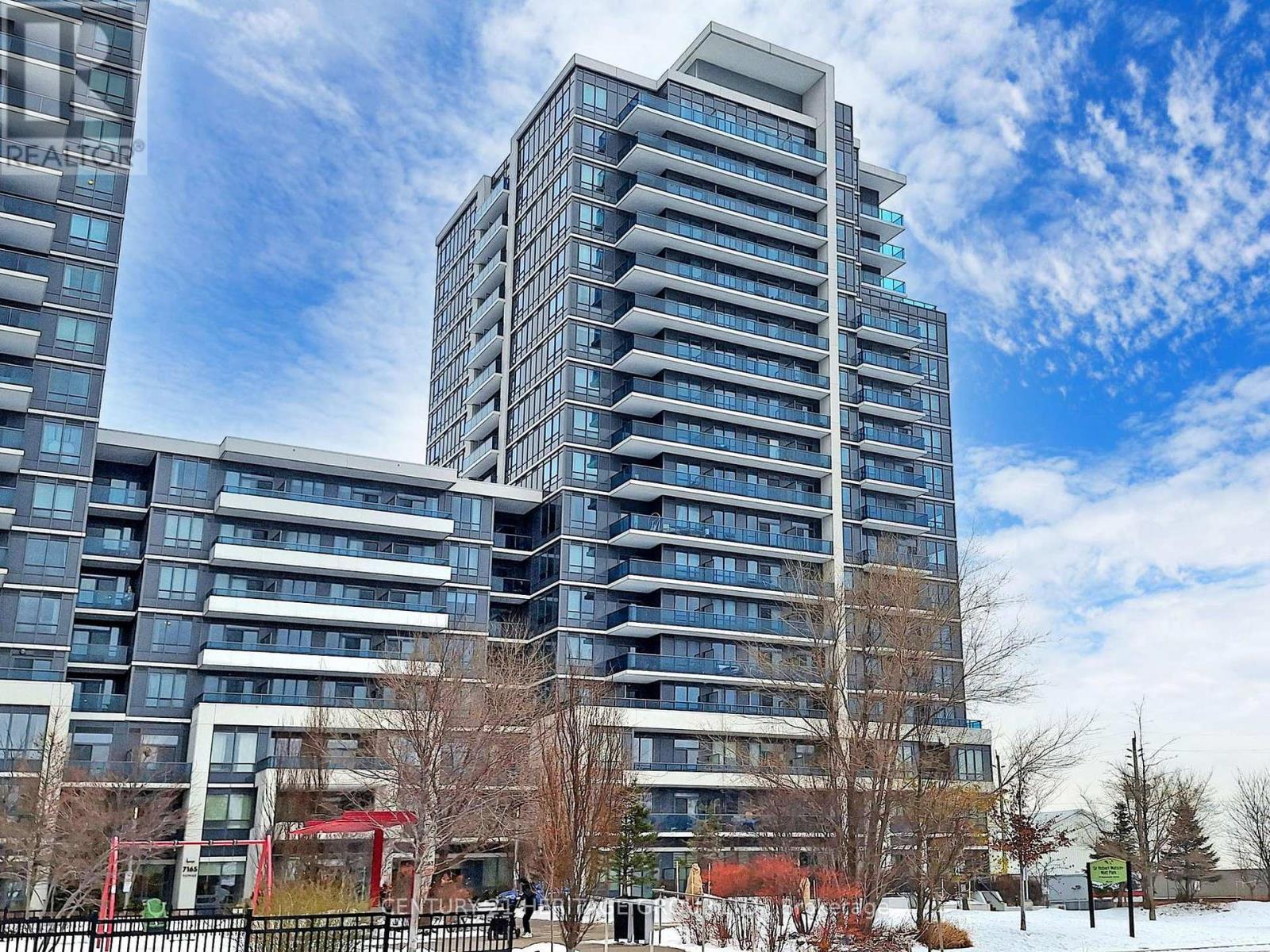 Property at PH105 - 7165 YONGE STREET image 3