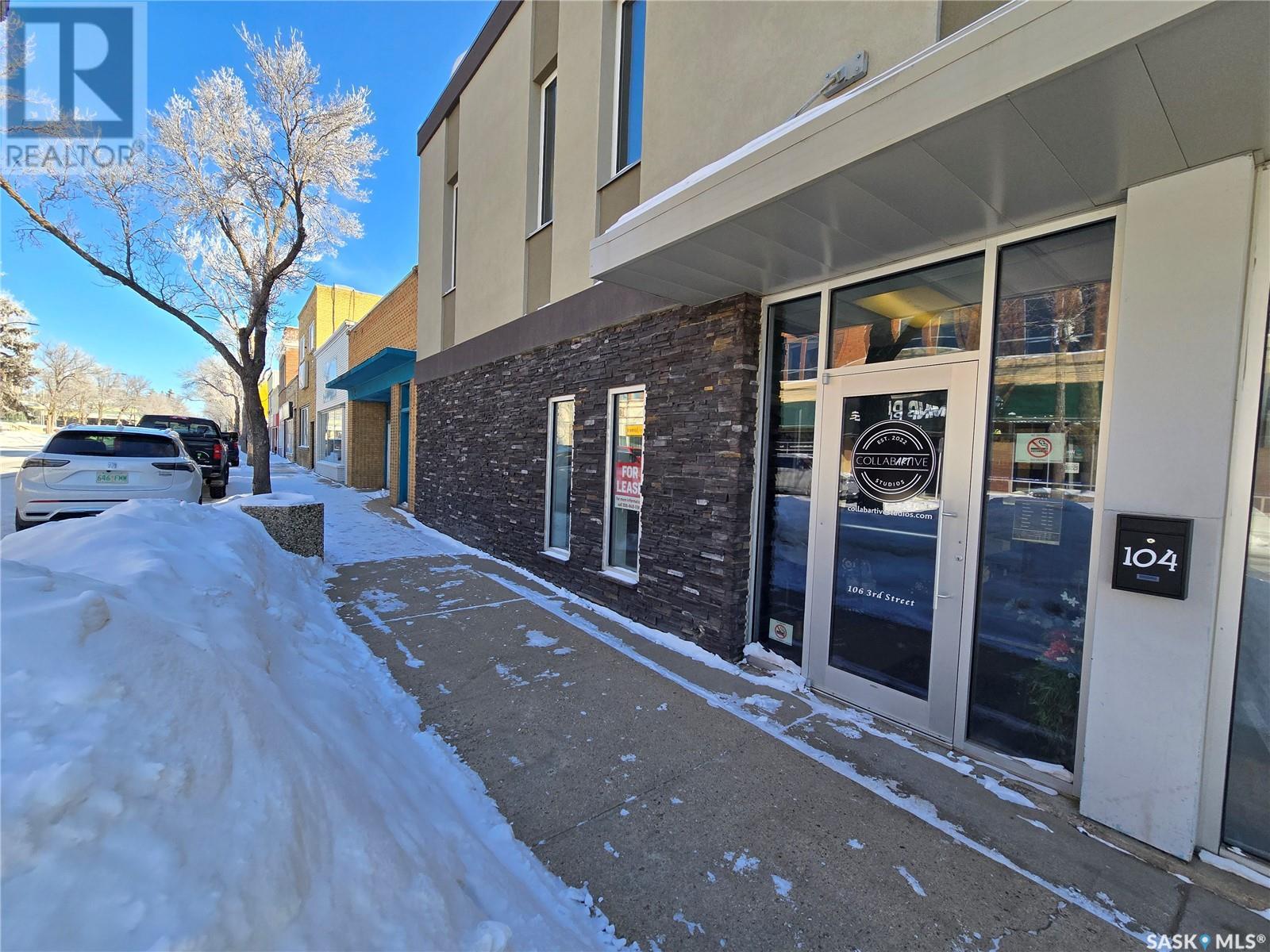 106 3RD STREET, weyburn, Saskatchewan