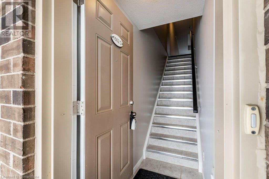 1662 Fischer Hallman Road Unit# D, Kitchener, Ontario  N2R 0C6 - Photo 4 - 40703198