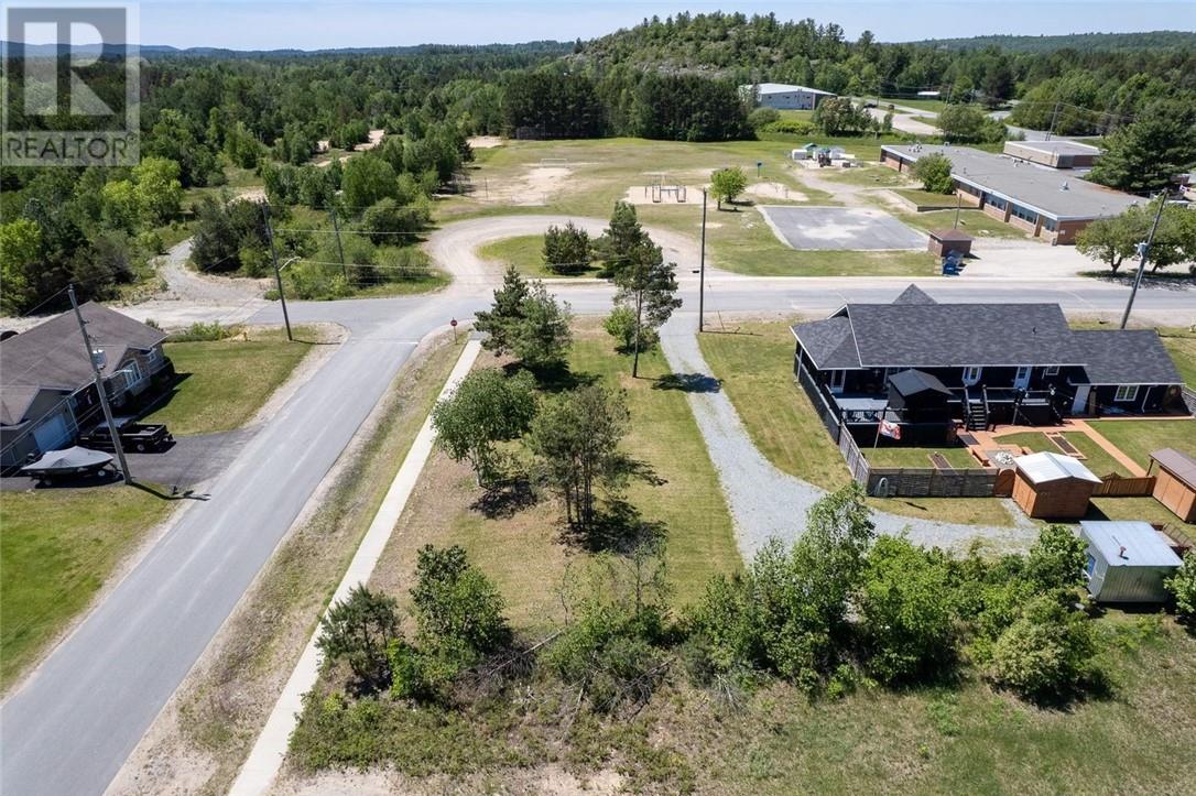640 Aberdeen Street, Massey, Ontario