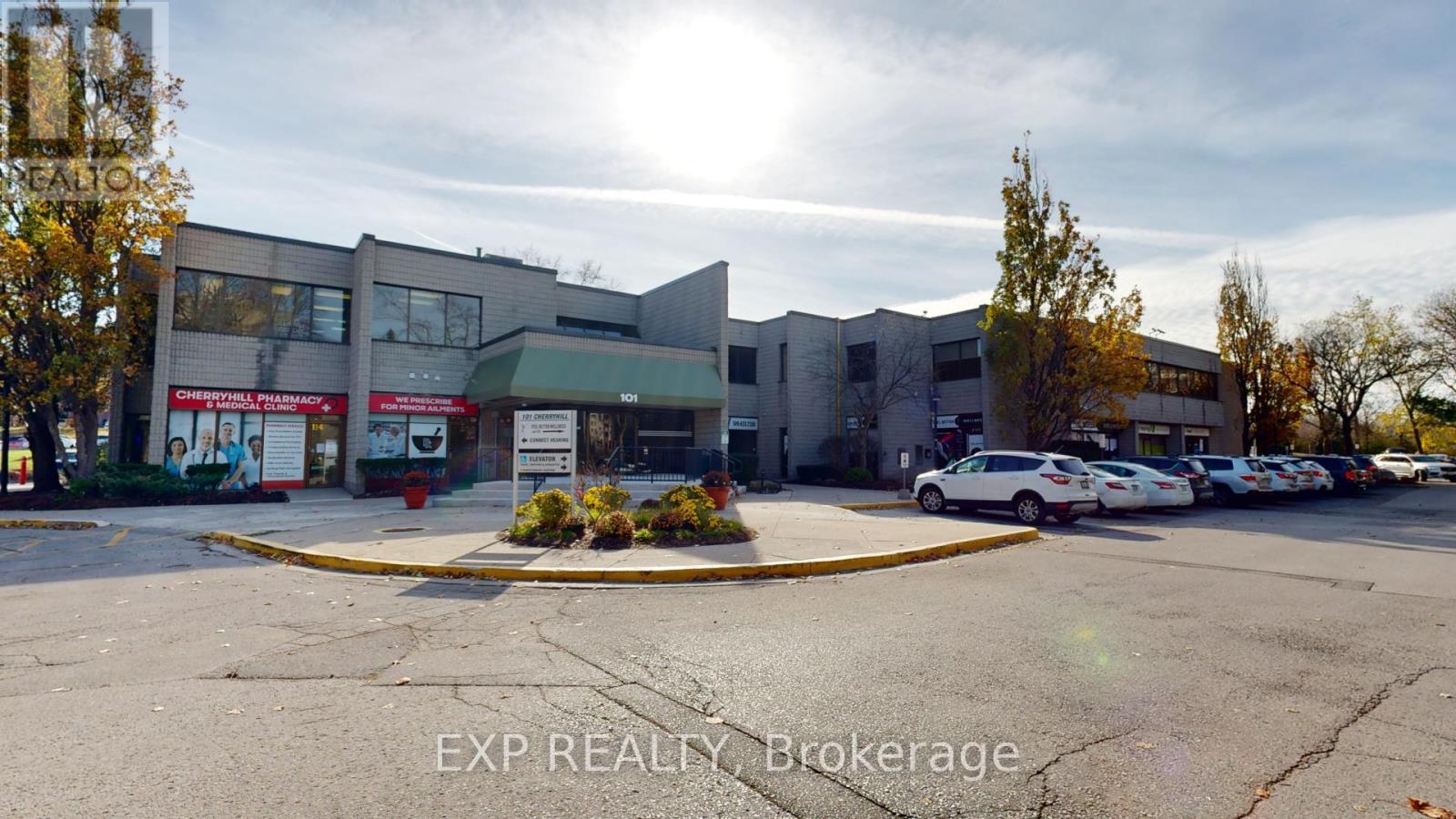201 - 101 CHERRYHILL BOULEVARD, London North, Ontario