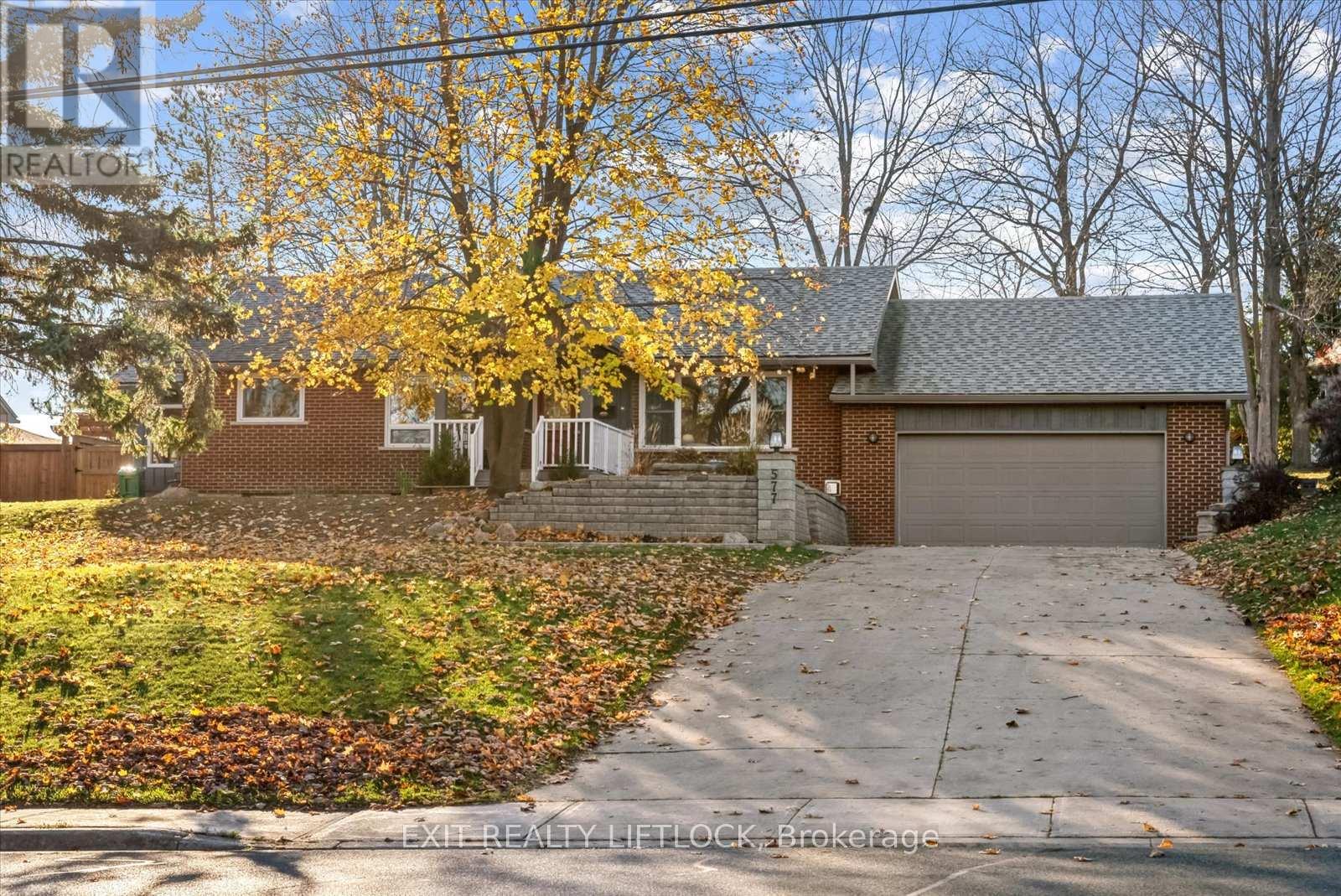 Property at 577 SPILLSBURY DRIVE image 2
