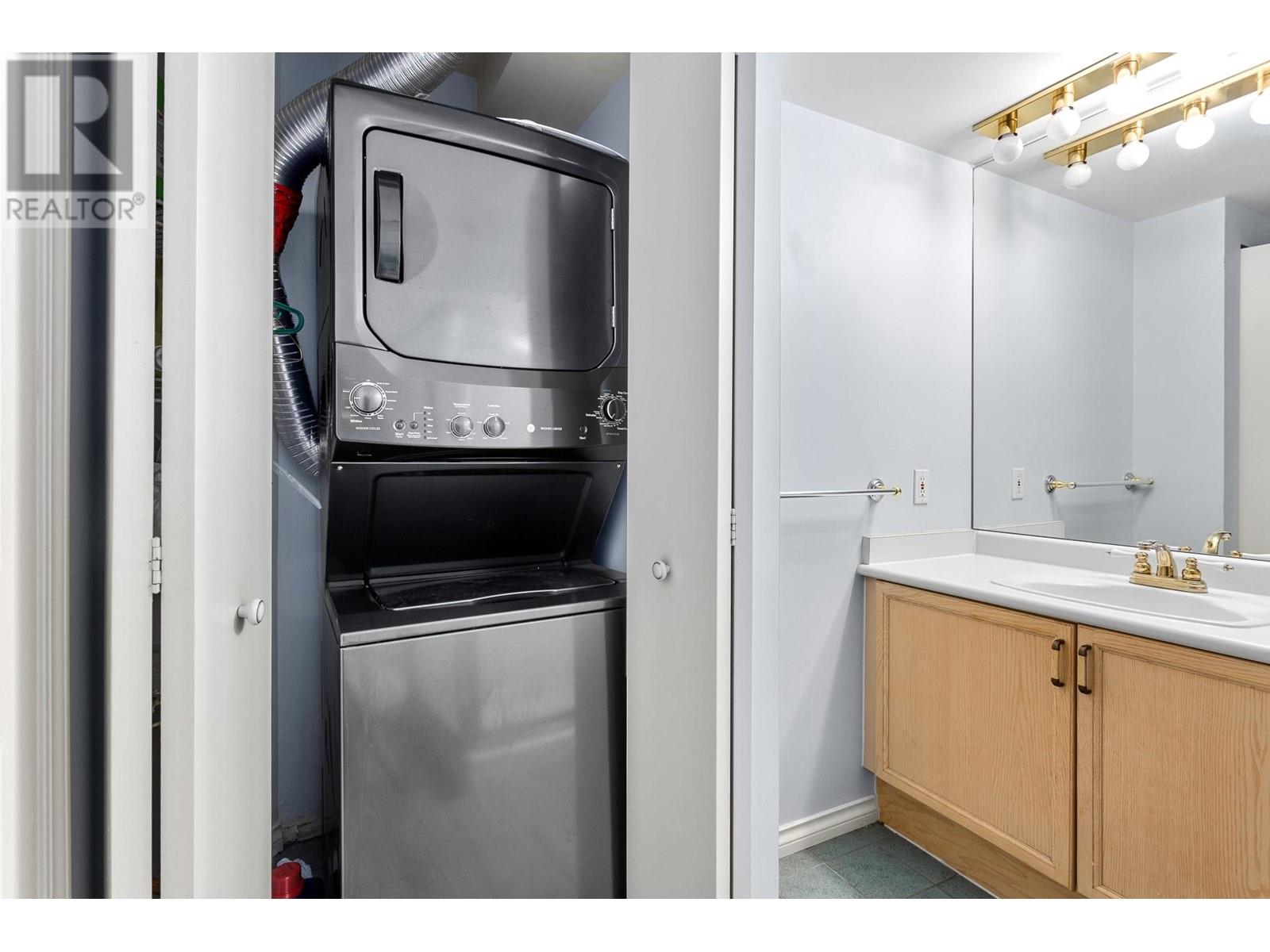 1601 738 Farrow Street, Coquitlam, British Columbia  V3J 7V4 - Photo 17 - R2973019