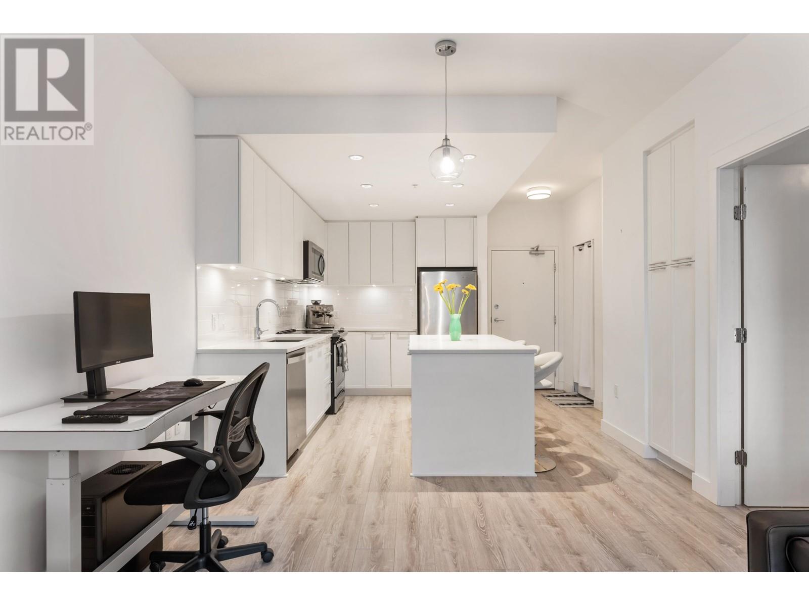 304 2382 Atkins Avenue, Port Coquitlam, British Columbia  V3C 0G7 - Photo 10 - R2973022