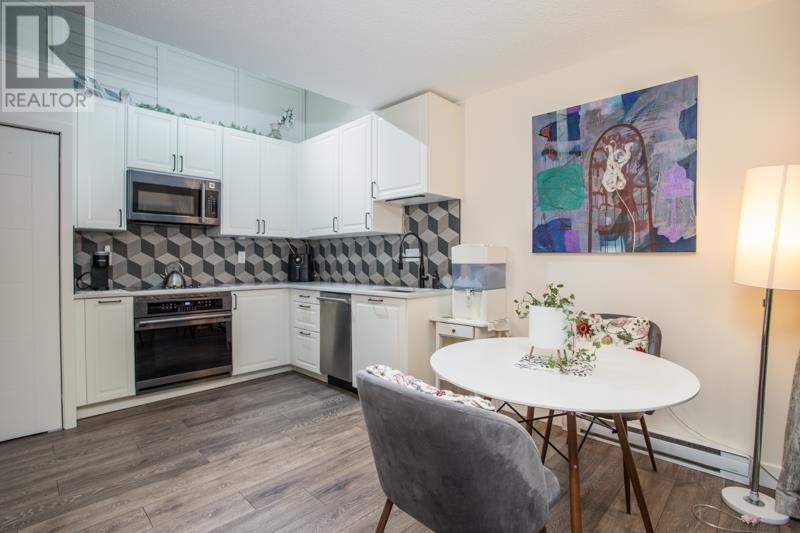 831 W 7th Avenue, Vancouver, British Columbia  V5Z 1C2 - Photo 13 - R2973054