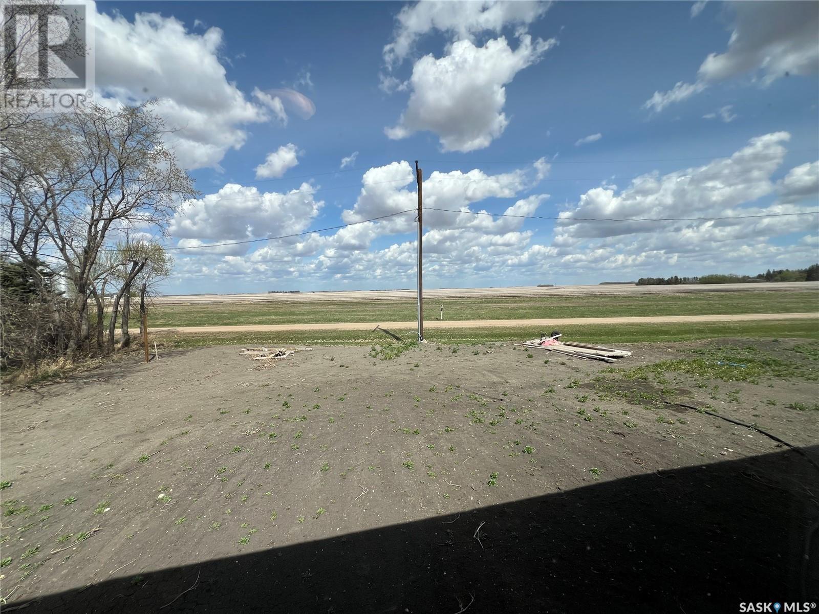 109 First Street, Beatty, Saskatchewan  S0J 0C0 - Photo 18 - SK997017