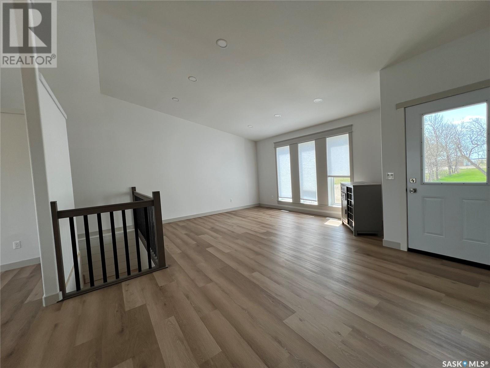 109 First Street, Beatty, Saskatchewan  S0J 0C0 - Photo 7 - SK997017